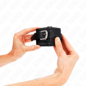 KINK - POGGIPOLSO CON FIBBIA STRASS NERO REGOLABILE 25-32 CM X 5,5 CM - immagine 4