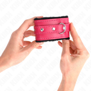 KINK - POGGIPOLSI PREMIUM FODERATI IN PELLICCIA NERI CON CINTURA ROSA LAMPONE REGOLABILE 17-29 CM X 6 CM - immagine 3